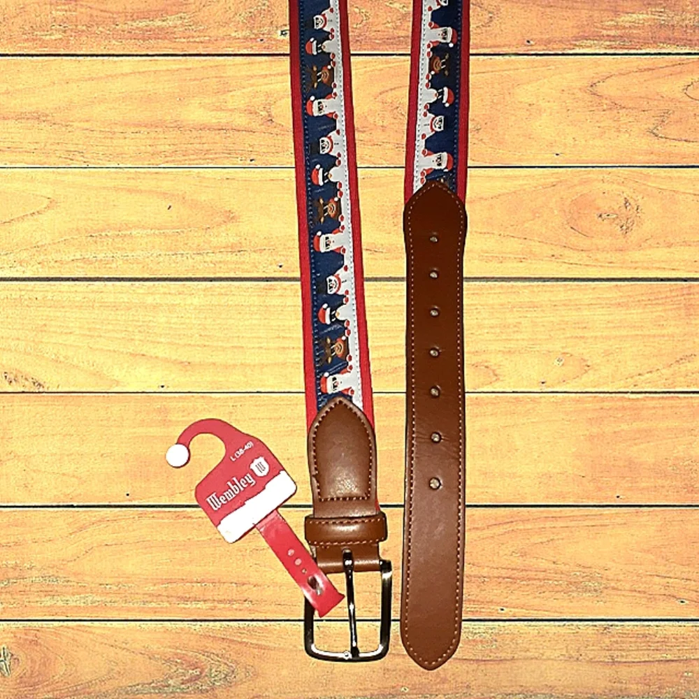 - WEMBLEY CHRISTMAS BELT NWT
